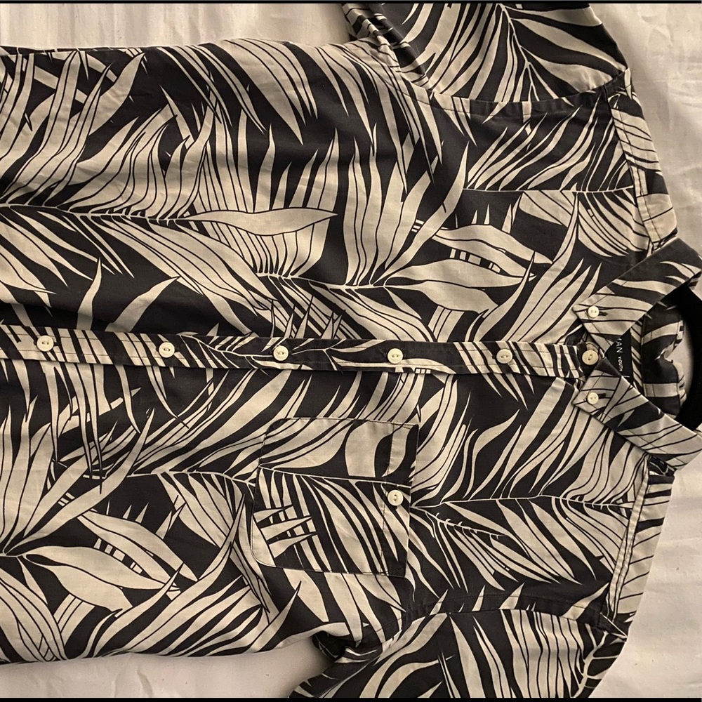 Men’s floral button down
